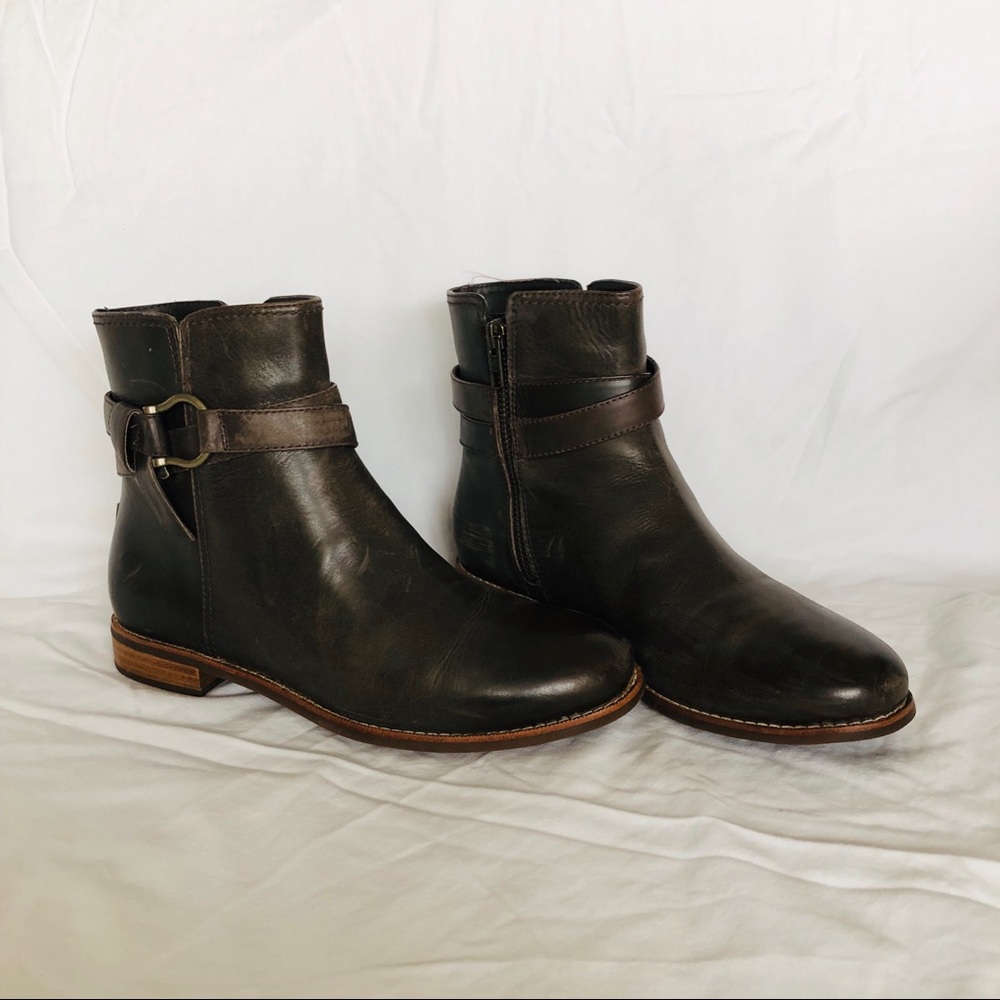 Sperry Zip Boots